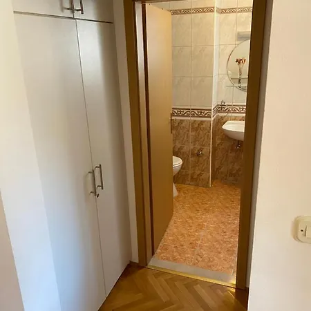Apartment Apartman Tin Makarska